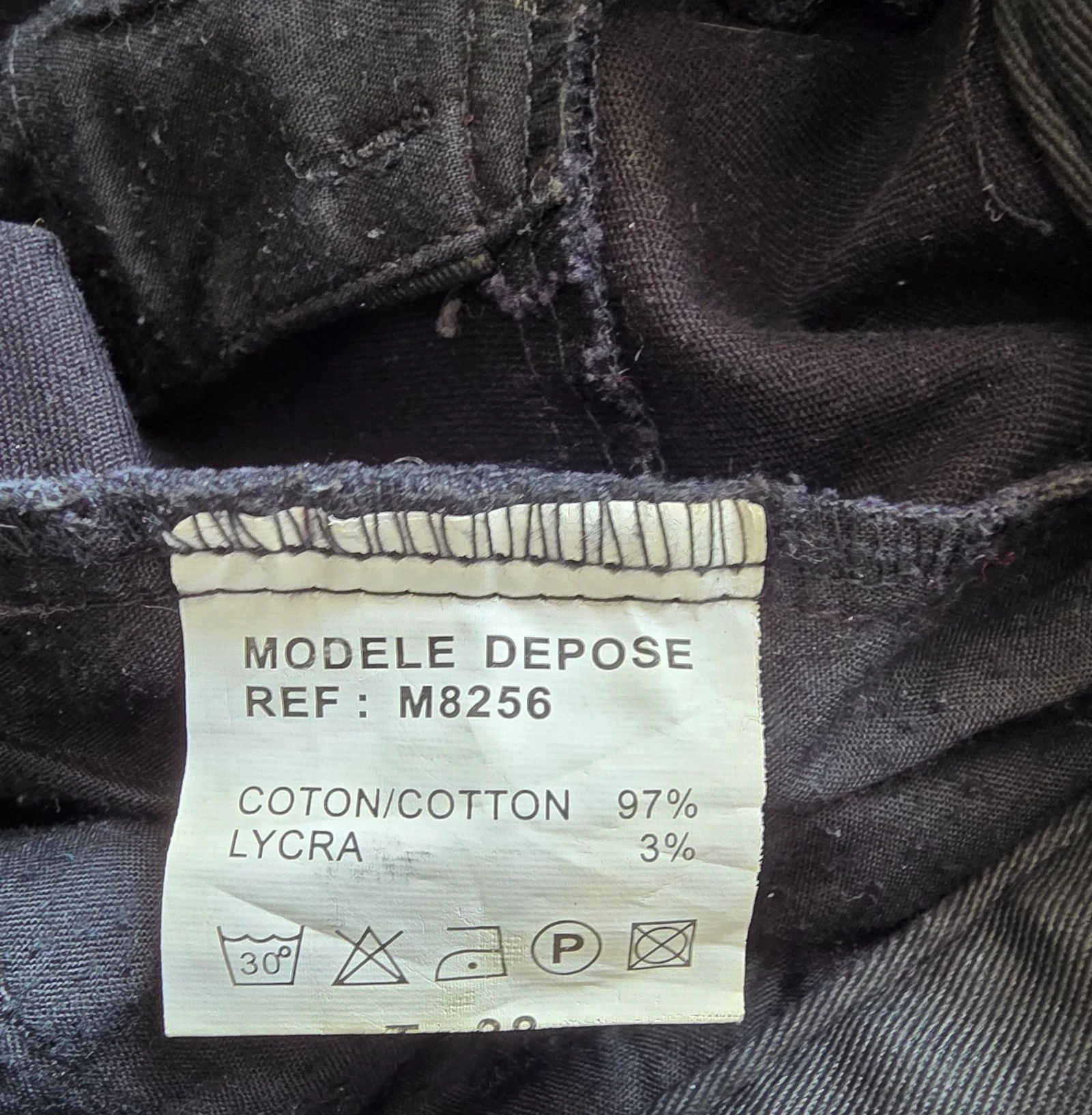 Pantalón corto negro revestido 38 M Petit Baigneur pantalón corto brillante – photo 8